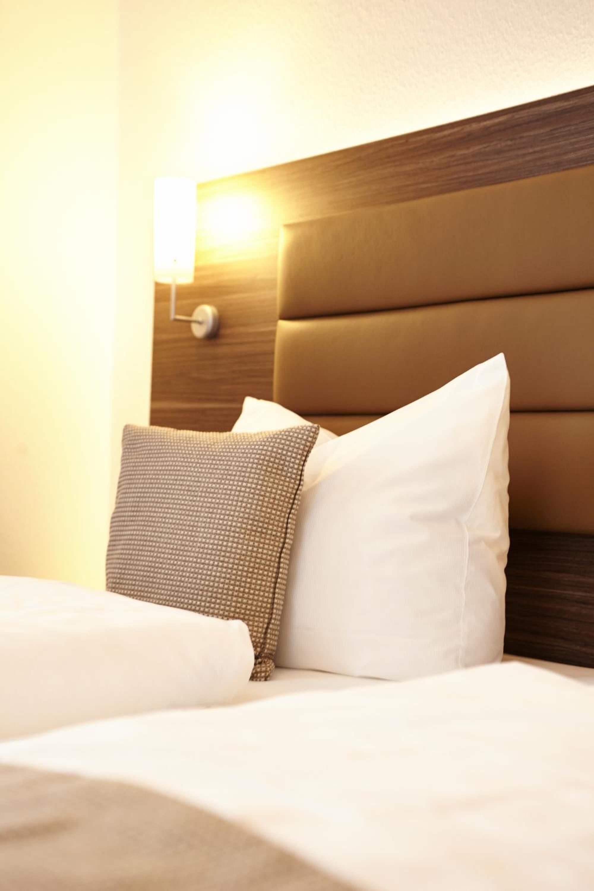 1 bedroom, hypo-allergenic bedding, minibar, in-room safe