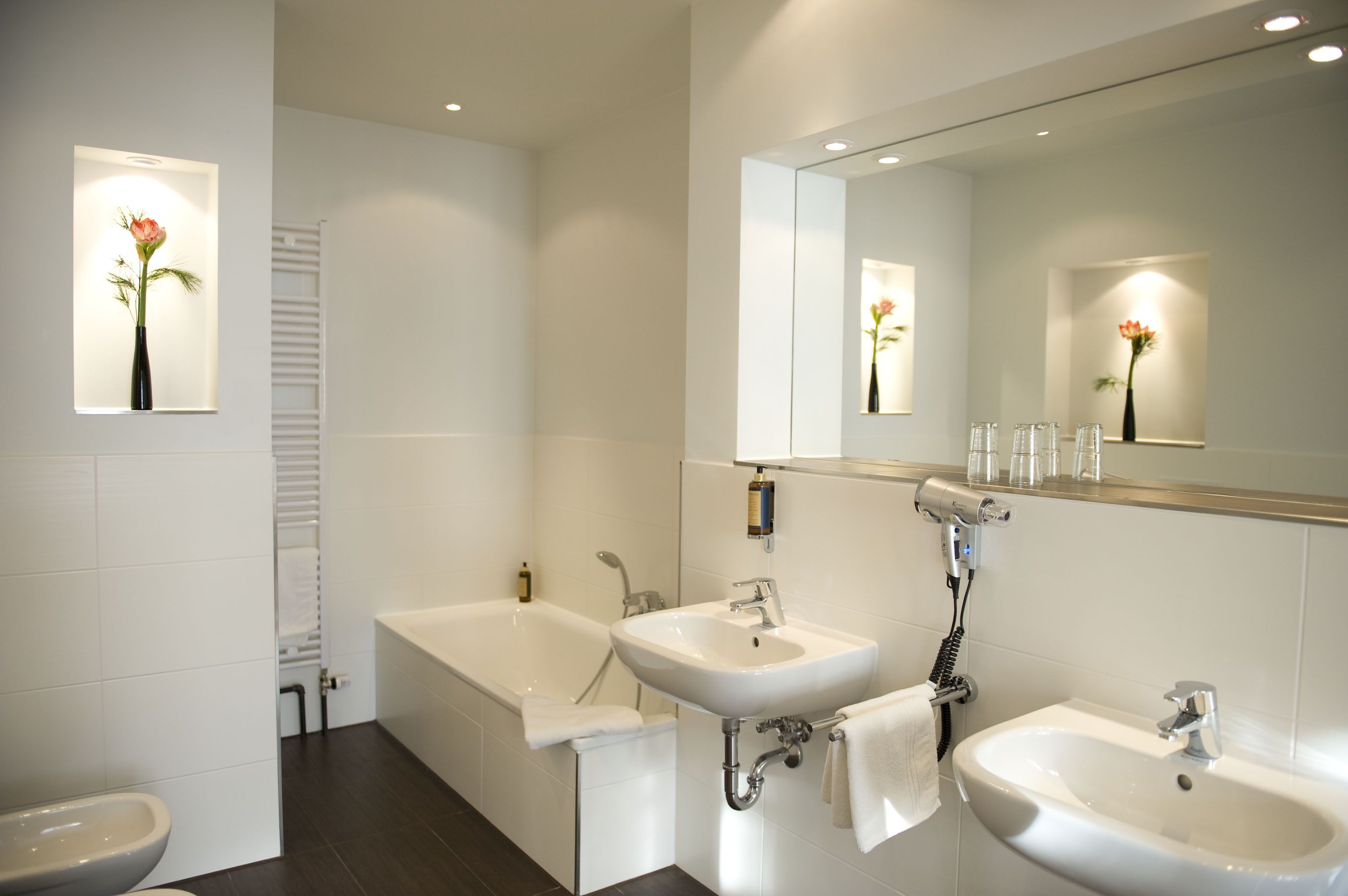 superior double room | bathroom | shower, free toiletries, hair dryer, slippers