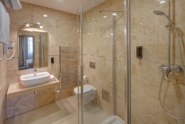 Bathroom shower - Florenc Hotel (Prague)