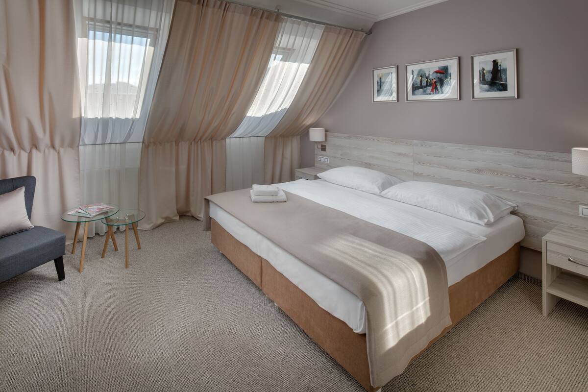 Double Room | In-room safe, desk, cribs (free), rollaway beds (surcharge)