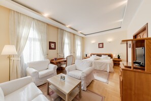 Junior Suite, Non Smoking | Living area | TV