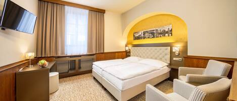 Chambre Standard double | Minibar, coffre-fort, accĂšs au Wi-Fi (inclus)