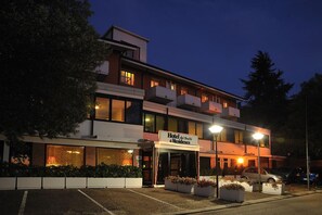 Exterior - Hotel & Residence Dei Duchi (Urbino)