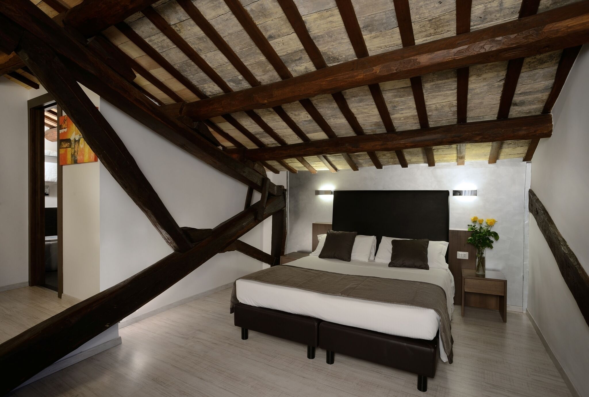 In-room safe, soundproofing, WiFi (free), bed sheets