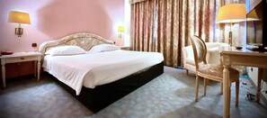 1 bedroom, minibar, in-room safe, desk