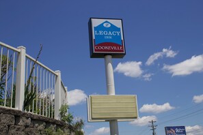 Front of property - Legacy Inn - Cookeville (Cookeville)