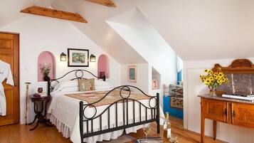 シングルルーム テラス | 高級寝具、デスク、アイロン / アイロン台、WiFi (無料)