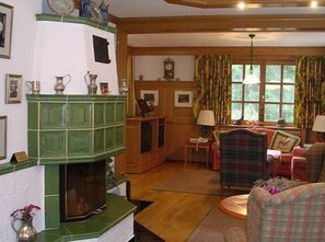 Villa, 4 Bedrooms, Terrace | Living room