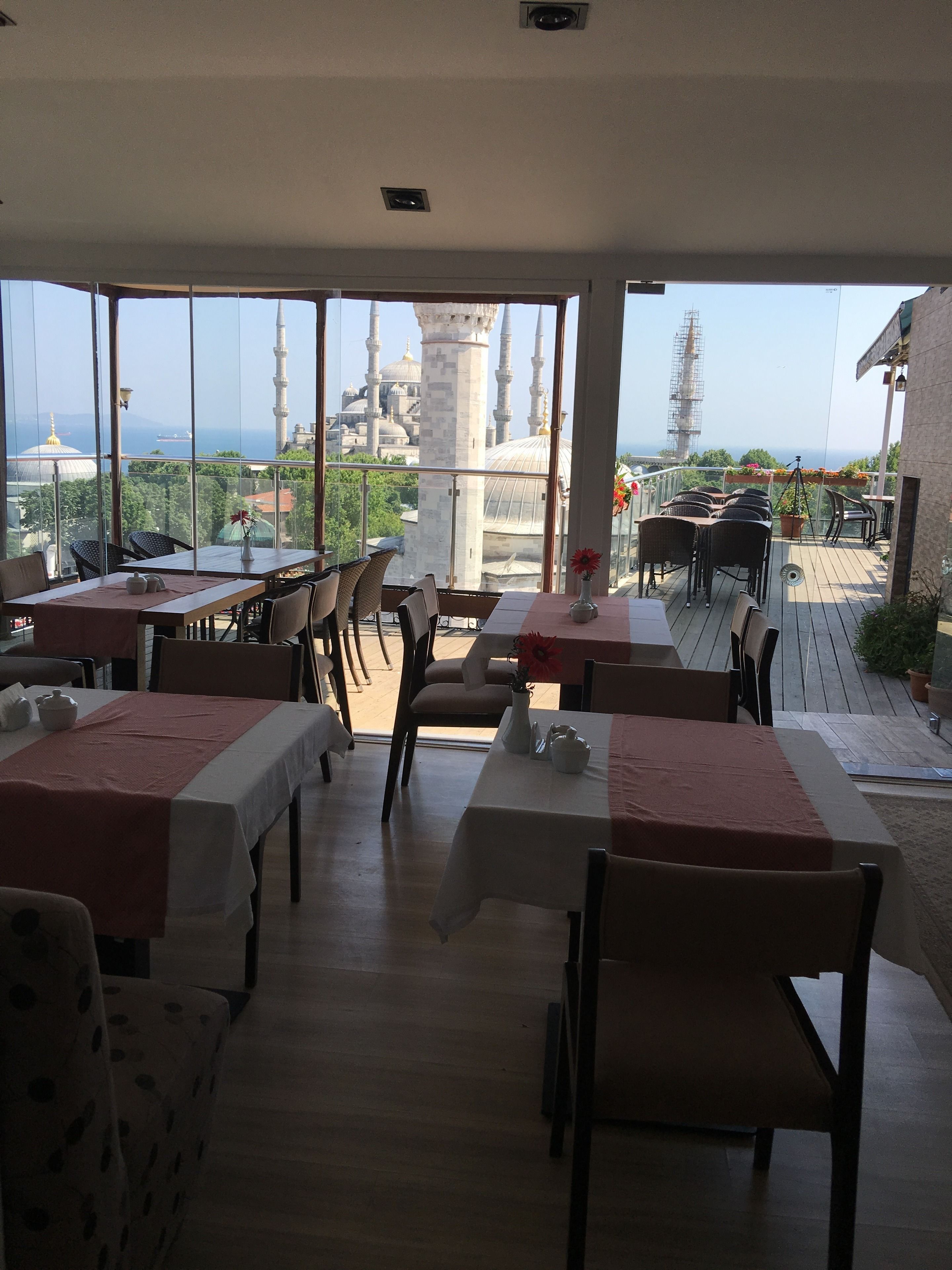 breakfast and dinner served