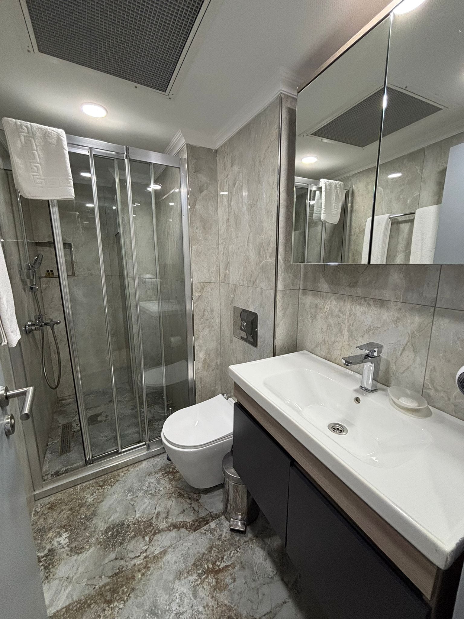 Foto - Lapis Inn Hotel & Spa ( Ex. Ambassador Hotel)