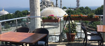 Lapis Inn Hotel & Spa