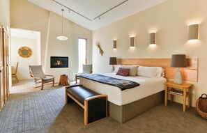 1 habitación, ropa de cama de alta calidad y escritorio 
