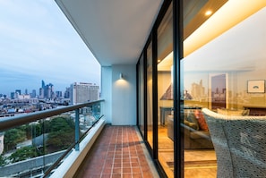 Grand Deluxe 3-Bedroom Twin | Terrasse/Patio