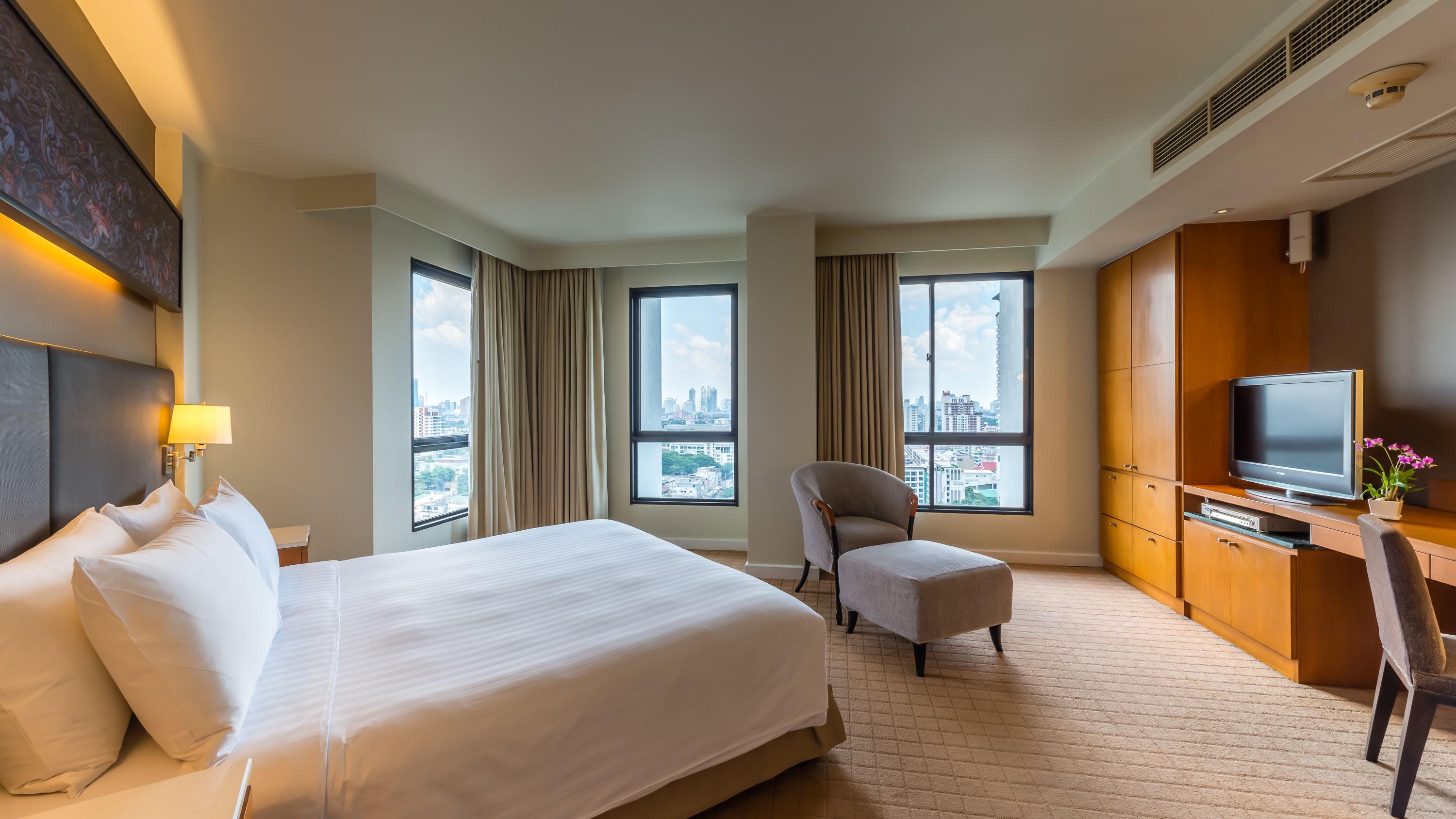 Grand Deluxe 2-Bedroom King | Down comforters, free minibar, in-room safe, individually decorated