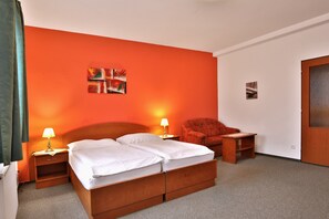 高级双人房 | 起居区