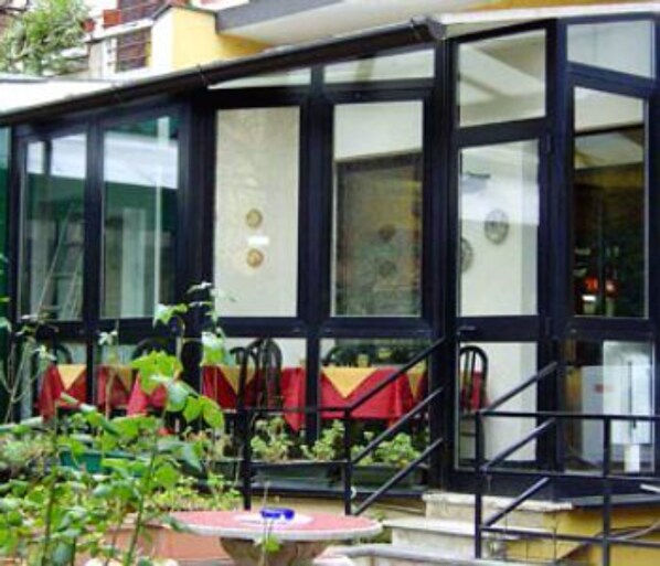 Exterior - Hotel Adler (Milan)