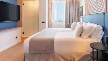 Minibar, in-room safe, soundproofing, free WiFi