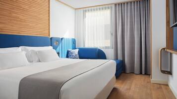 Chambre Double | Minibar, coffres-forts dans les chambres, bureau, chambres insonorisées