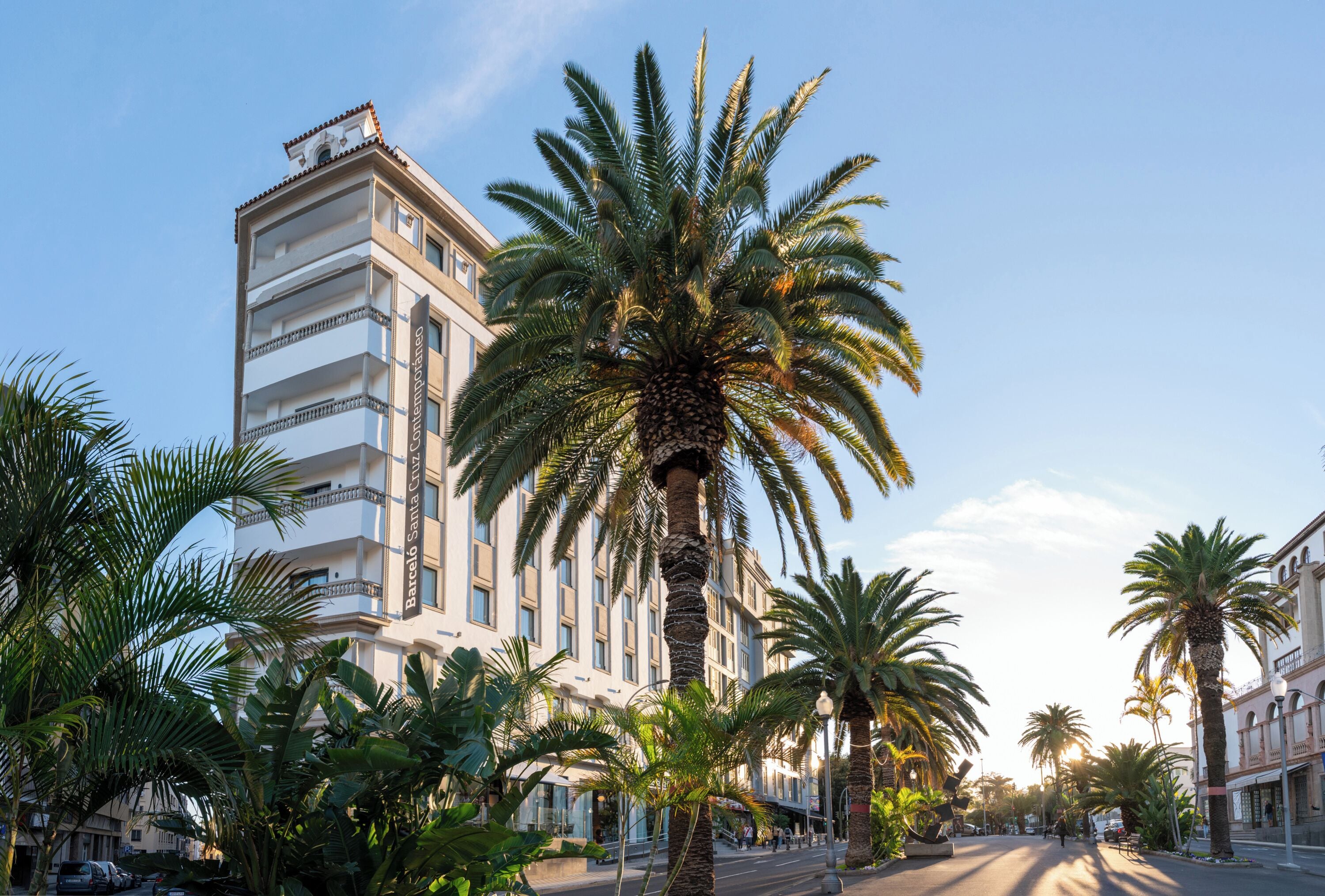 Photo - Barceló Santa Cruz Contemporáneo