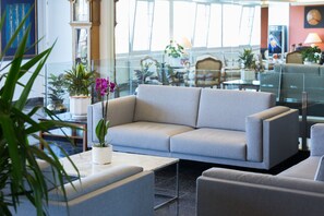 Lobby - Hotel Avenida (San Sebastián)
