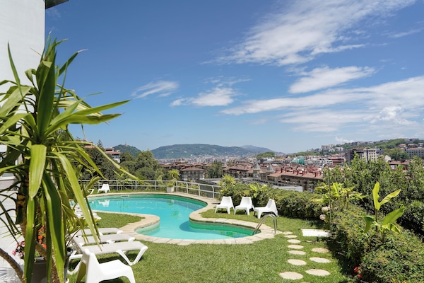Outdoor pool, sun loungers