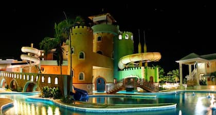 Sunset Beach Resort Spa and Waterpark All Inclusive