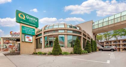 Quality Hotel Fallsview Cascade