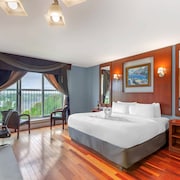Quality Hotel Fallsview Cascade