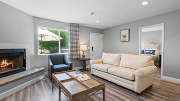 Dúplex Premium | Caja de seguridad en la habitación y tabla de planchar con plancha