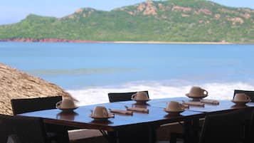 Ontbijtbuffet (toeslag) in het weekend