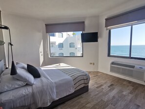 Suite, 2 Bedroom, 3 Queen Beds | Sábanas de algodón egipcio, ropa de cama de alta calidad, caja fuerte