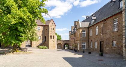 Hotel Am Schloss Broich