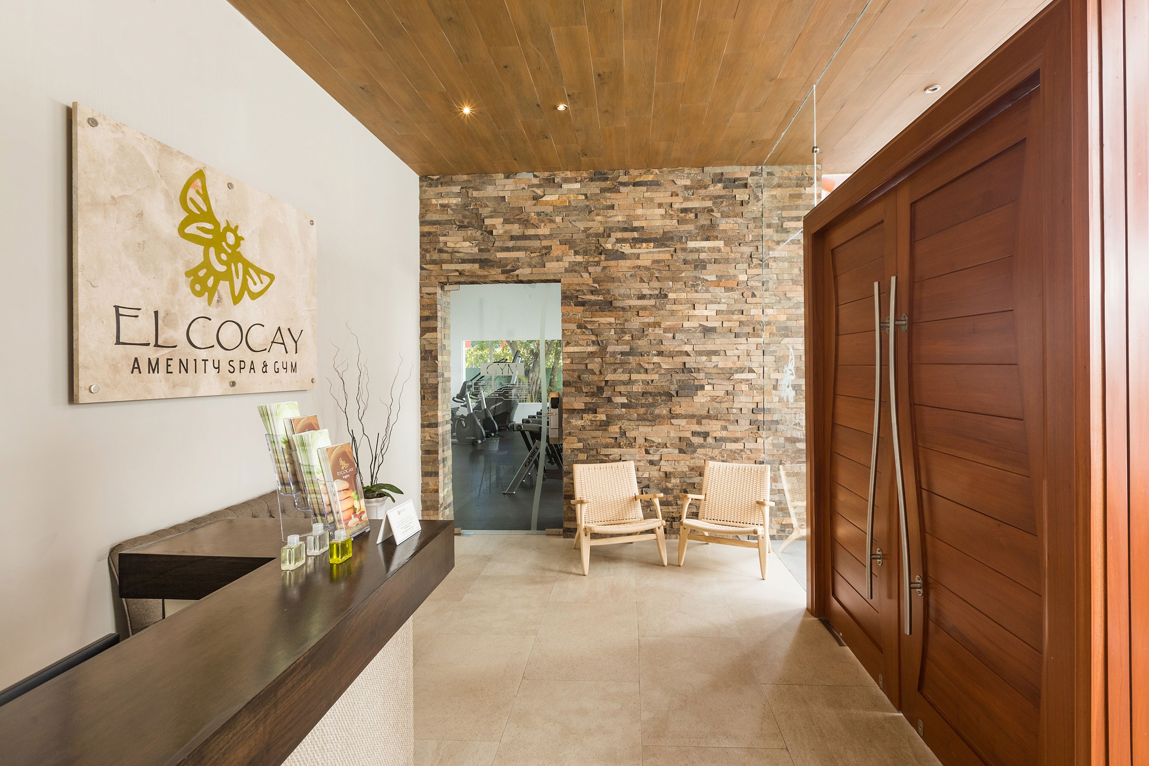 sauna, body treatments, aromatherapy, massages on the beach, body wraps