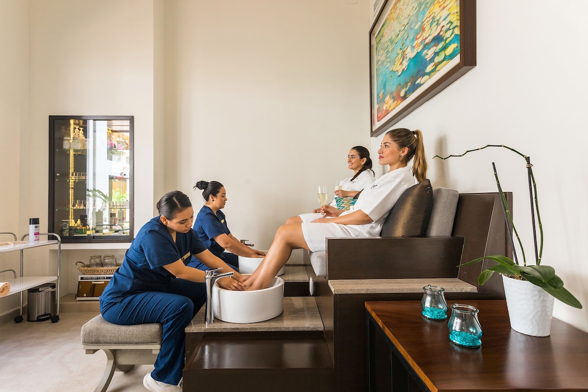 Sauna, tratamientos corporales, aromaterapia y masajes en la playa