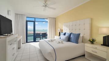 Premium bedding, pillowtop beds, in-room safe, blackout drapes