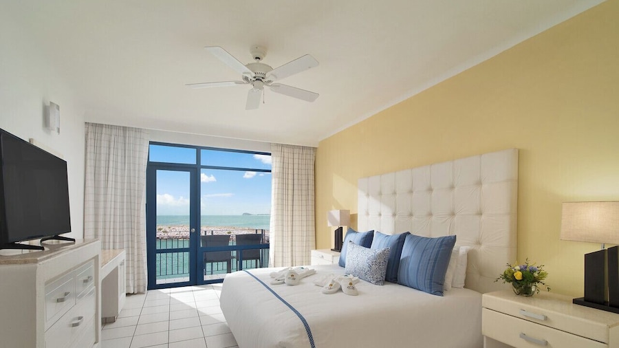 El Cid Marina Beach Hotel