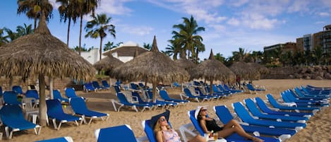 Private beach nearby, free beach shuttle, sun loungers, beach umbrellas