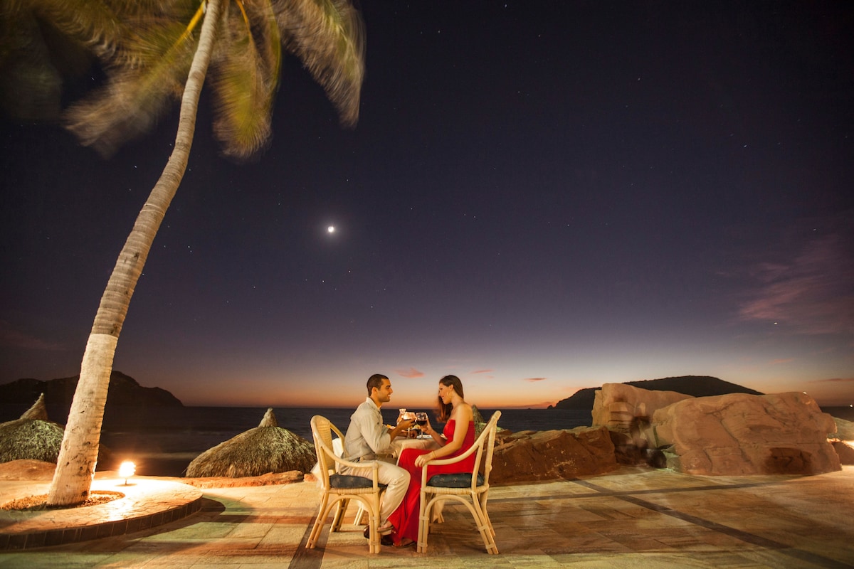 3 restaurantes; se sirven desayunos