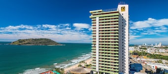 El Cid El Moro Beach Hotel