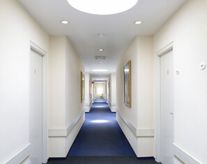 Standard Double or Twin Room | Hallway