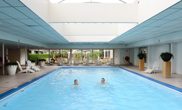 Indoor pool, outdoor pool