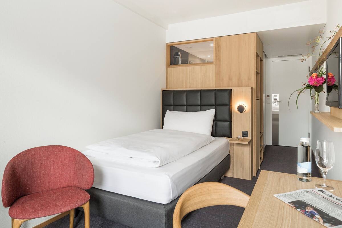 Premium-sengetøj, dundyner, gratis minibar, pengeskab på værelset
