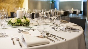 Meeting facility - Hotel Basel - Da Wohnen, wo Basel Lebt! (Basel)