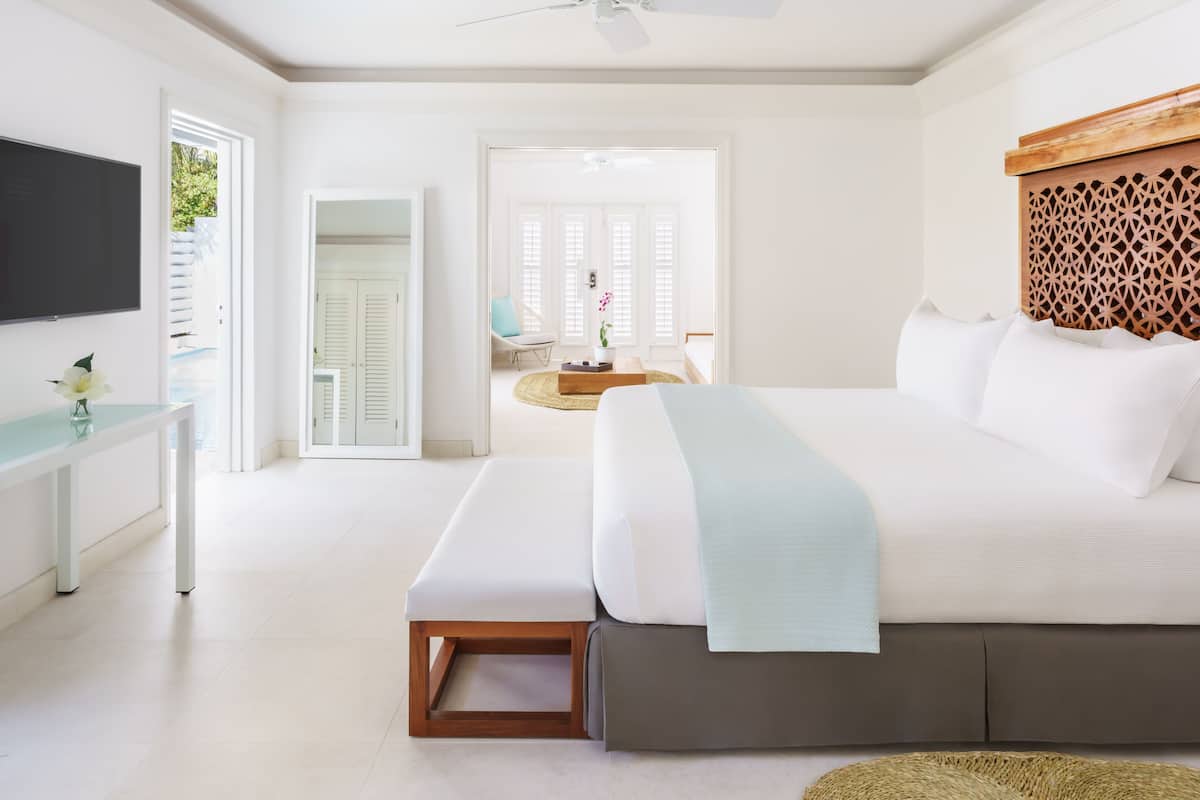 Signature Oasis Spa Villa | Roupas de cama premium, frigobar, cofres nos quartos, escrivaninha