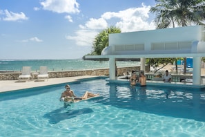 5 barer/lounger, bar vid poolen och strandbar
