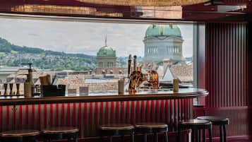 Bar auf der Dachterrasse