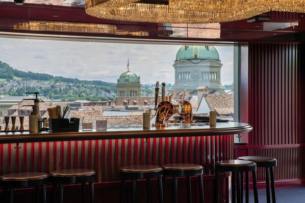 Bar auf der Dachterrasse
