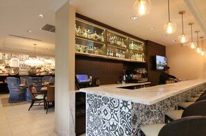 Lobby-Lounge
