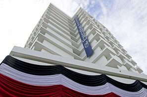 مركز أعمال