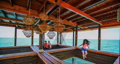 The Lodge at Jaguar Reef